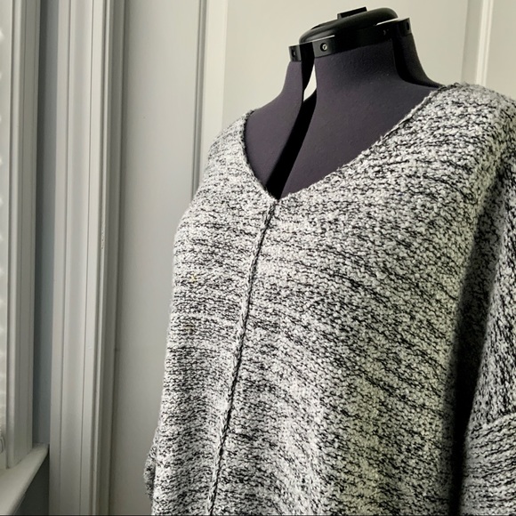 Sonoma Plus V-Neck Sweater NWOT - Picture 5 of 9